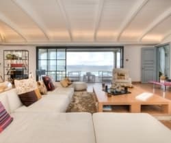 Villa Naomi: Living room