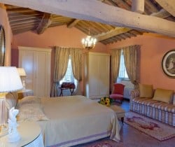 Borgo Bergenia: Bedroom