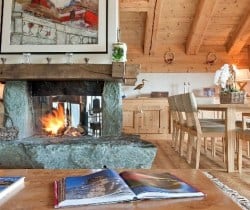 Chalet Etre: Fireplace