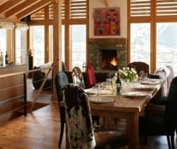 Chalet Holly: Dining area