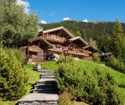 Chalet Marmotta: Outside view
