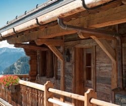Chalet Marmotta: Balcony