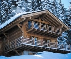 Chalet Soul: Outside view