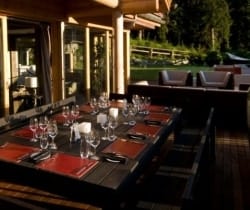 Chalet Thamar: Al fresco dining area
