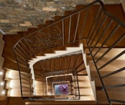 Chalet Volante: Stairs
