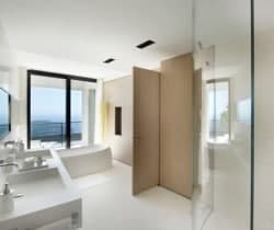 Villa Bahira: Bathroom