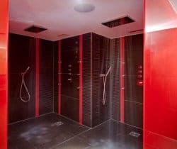 Apartment Divina: Rainfall showers