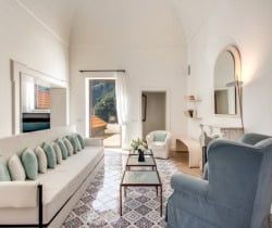 Villa-Zarina-Living-room