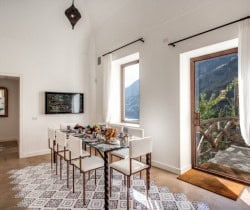 Villa-Zarina-Dining-room