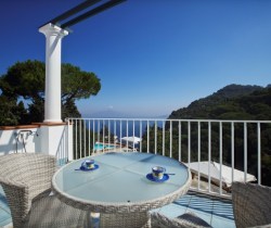 25Villa-Prisca-Outdoor-chill-out-area