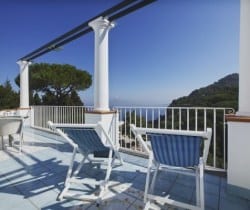 26Villa-Prisca-Outdoor-chill-out-area