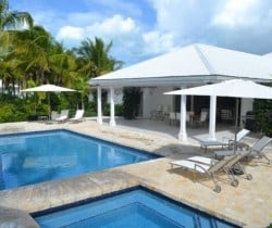 Villa Pepita: Pool and Jacuzzi