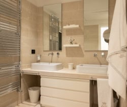 Villa-Avola-Bathroom