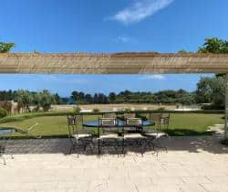 Villa-Avola-Al-fresco-dining-area