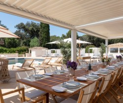 Villa-Divinity-Al-fresco-dining-a