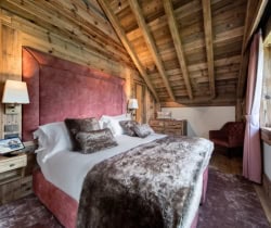 Chalet-Eden-Bedroom