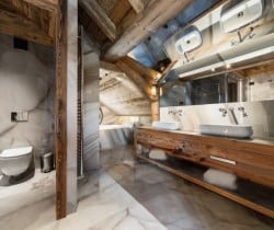 Chalet-Eden-Bathroom