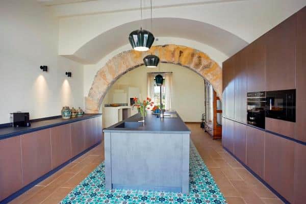 Villa-Camposole-Kitchen