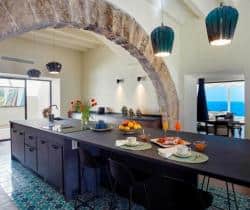 Villa-Camposole-Kitchen