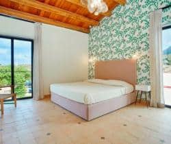 Villa-Camposole-Bedroom