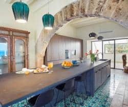 Villa-Camposole-Kitchen