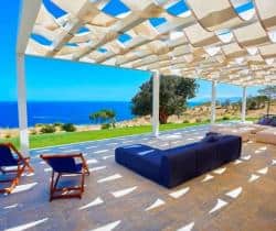 Villa-Camposole-Outdoor-chill-out-area