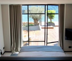 Villa-Breakwater_Griante-Bedroom