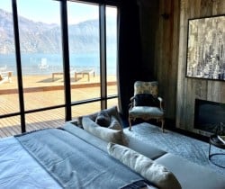 Villa-Breakwater_Griante-Bedroom