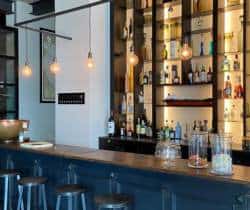 Villa-Breakwater_Griante-Entertaining-area