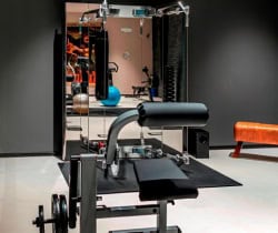 Villa-Breakwater_Griante-Fitness-room