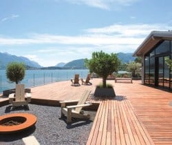 Villa-Breakwater_Griante-Outdoor-chill-out-area