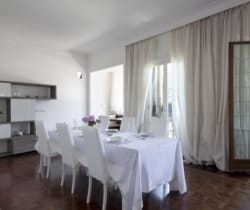 Apartment Cavour: Dining area