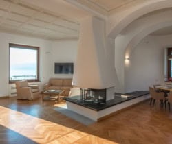 Villa-Croff-Living-area