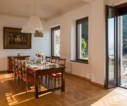 Villa-Croff-Dining-area