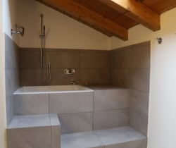 Villa-Croff-Cold-plunge-tub