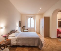 Villa-Croff-Bedroom