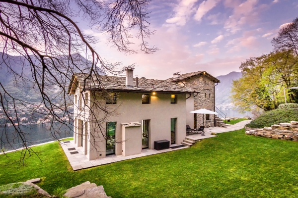 Villa Felce-Exteriors