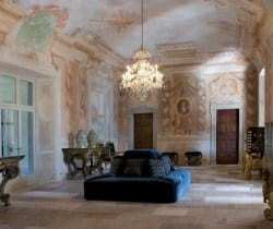 Villa Gallio-Entrance