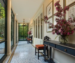 Villa-Garrovo-Entrance-hallway