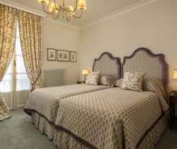 Villa-Garrovo-Bedroom