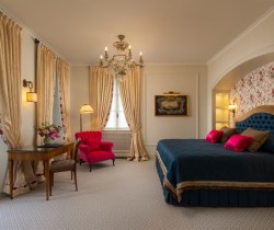 Villa-Garrovo-Bedroom