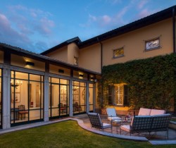 Villa-Garrovo-Exteriors-by-sunset