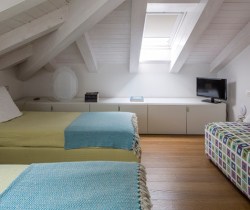 Villa-Gia-Bedroom