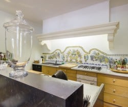 Villa-Valli-Kitchen