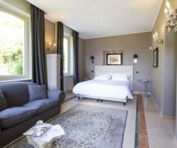 Villa-Valli-Bedroom