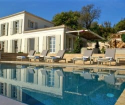 Villa-Aglaia-Outside-view