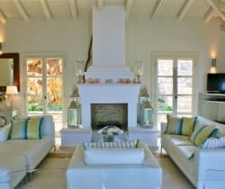 Villa-Aglaia-Living-room