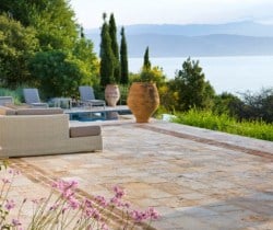Villa-Aglaia-Swimming-pool