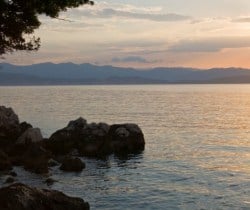 Villa-Aglaia-Exterior-by-night