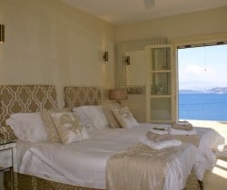 Villa-Cassia-Bedroom